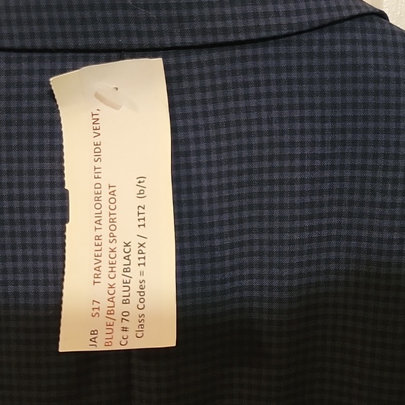 Jos. A. Bank Traveler Tailored Fit Sportcoat - Picture 6 of 6